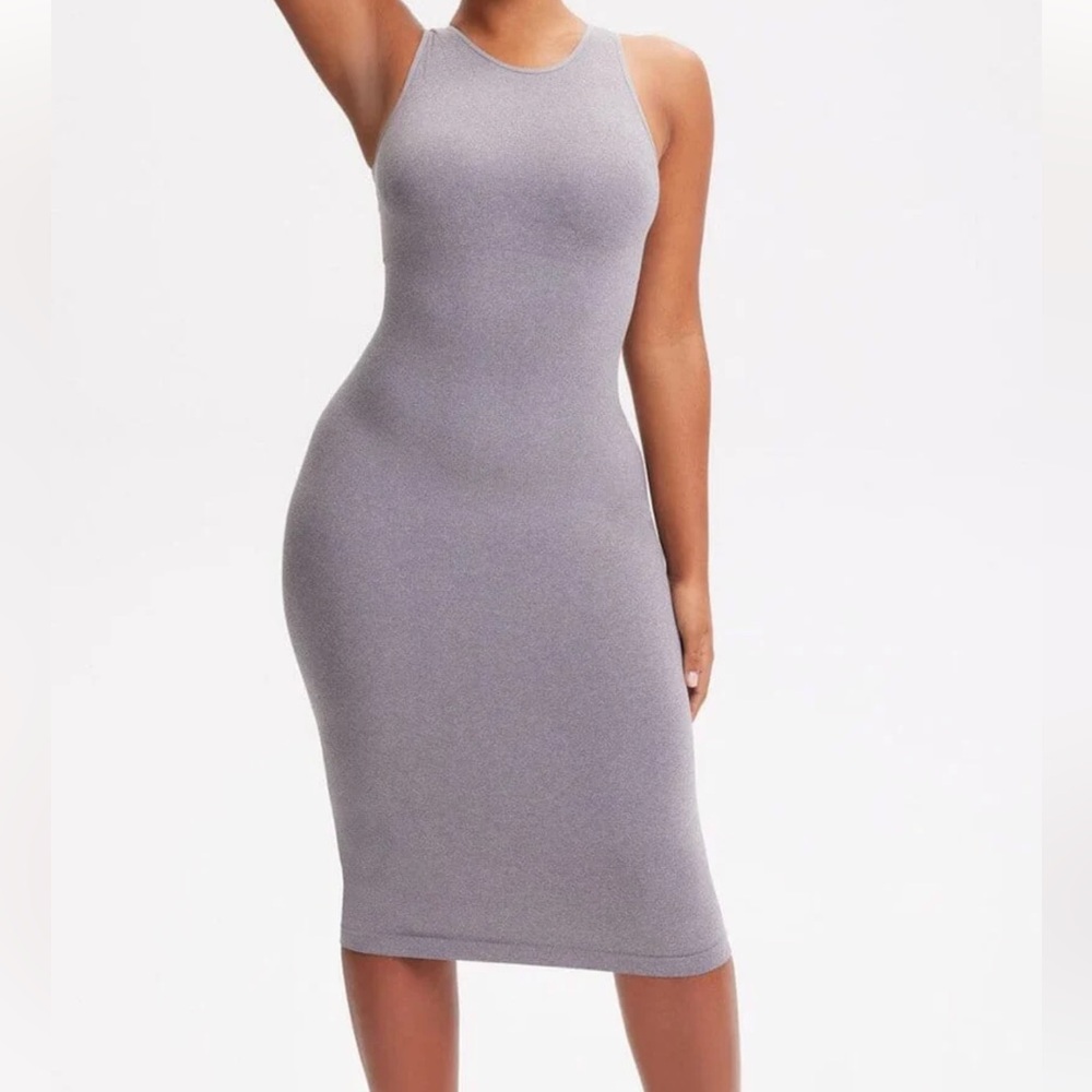 Elegant Gray Sleeveless Dress
